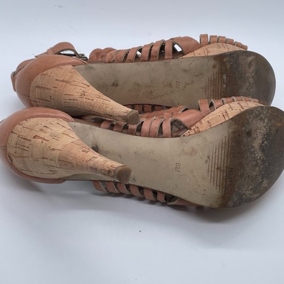 Marc Fisher Sandal- "Fulbra" Open Toe Sandal Size 6M - Picture 8 of 10